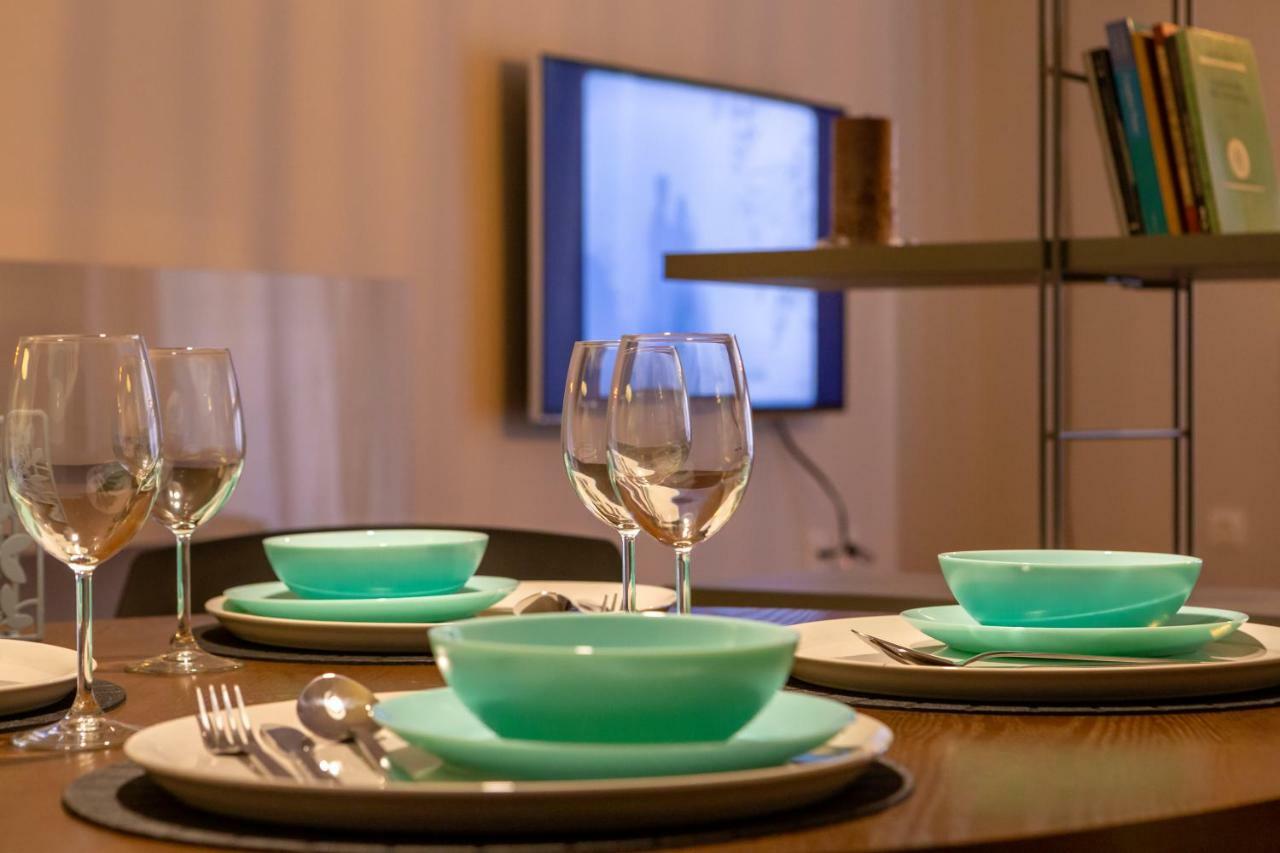 Kleio - Spacious Apartment In Glyfada Athen Eksteriør bilde